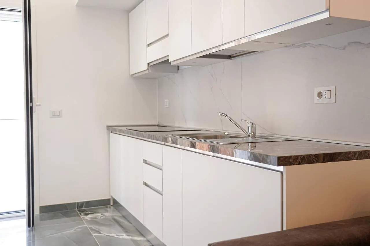 דירות פוצאלו Kind House 0*,  איטליה